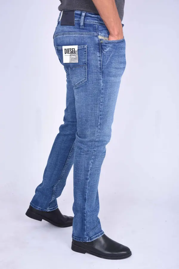 Jean Diesel Coupe Normal Ref-23120 (Bleu Délavé )